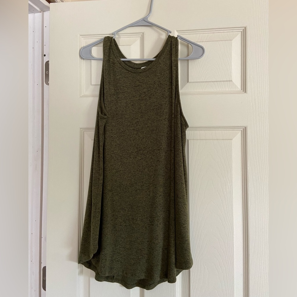 Long forest green women’s Old Navy tank top